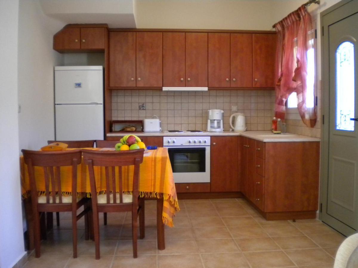 Garden Villas أيّا إفيميا المظهر الخارجي الصورة