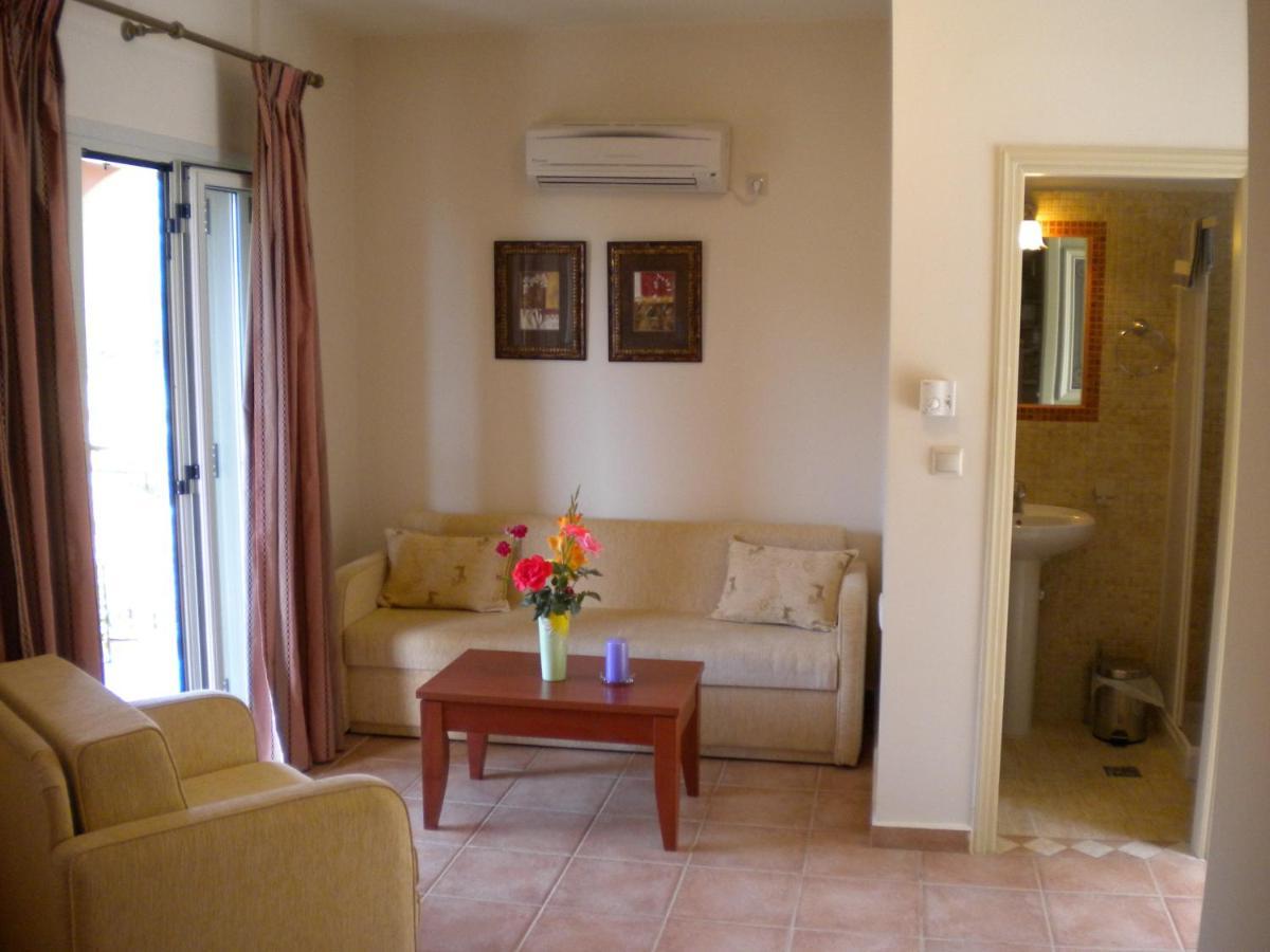 Garden Villas أيّا إفيميا المظهر الخارجي الصورة